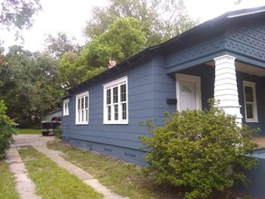 1525 Larue Ave in Jacksonville, FL - Building Photo - Building Photo