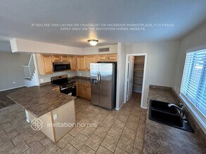 7005 S 39th Dr in Phoenix, AZ - Building Photo - Building Photo
