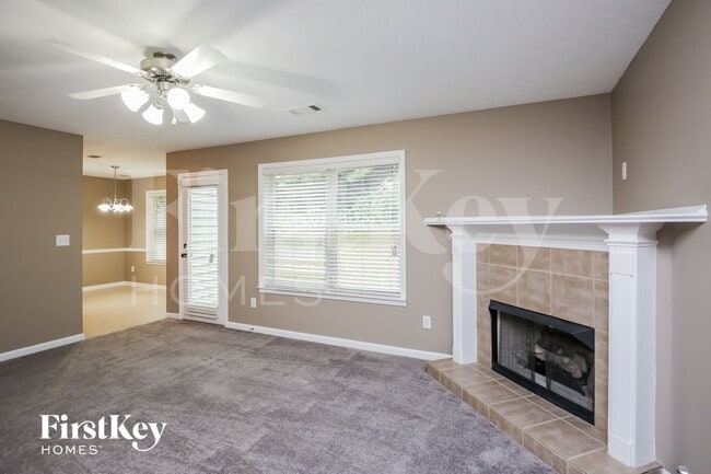 39 Lighthouse Dr in Winder, GA - Foto de edificio - Building Photo