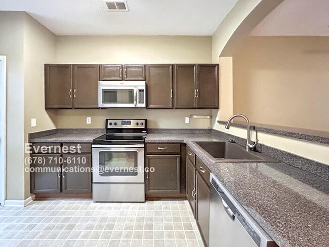 property at 1406 Bayrose Cir