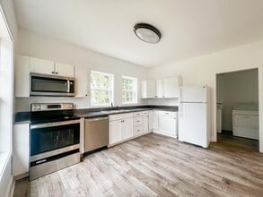 602 Easley Bridge Rd in Greenville, SC - Building Photo - Building Photo