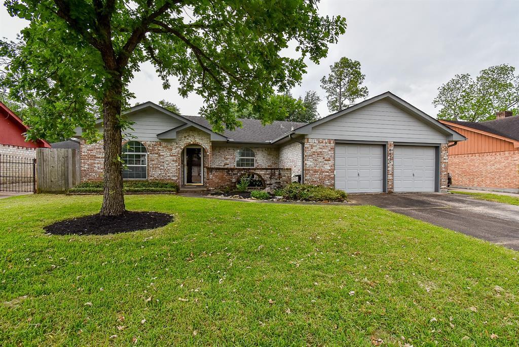 6639 Rowell Ct in Missouri City, TX - Building Photo