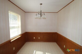 1606 Hughes Ave in Copperas Cove, TX - Foto de edificio - Building Photo