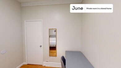 Private bedroom in 4 bed/1 bath Home in New York, NY - Building Photo - Building Photo