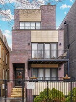 1543 N Bosworth Ave, Unit 2 in Chicago, IL - Building Photo