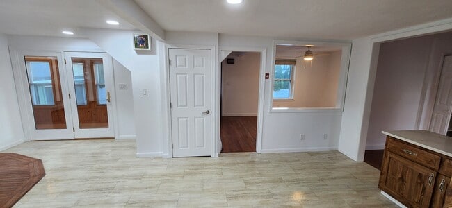 248R Pearl St in Malden, MA - Building Photo - Building Photo