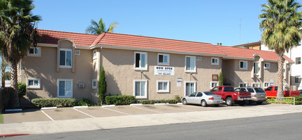 Swift Ave Apartments in San Diego, CA - Building Photo - Building Photo