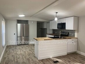 311 Goldsmith Rd in Simpsonville, SC - Building Photo - Building Photo