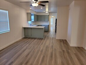 73 S Tegner St in Wickenburg, AZ - Building Photo - Building Photo