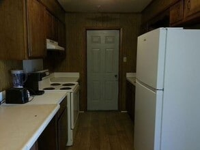 2237 W Rose St in Blytheville, AR - Building Photo - Building Photo