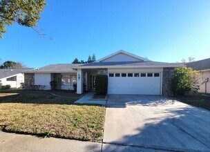 8542 Braxton Dr in Hudson, FL - Building Photo - Building Photo