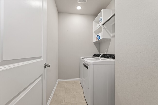 20211 Rainflower Bay Ln