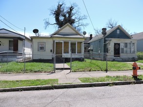 4 Single Family/Duplex Rental Properties Pack in Louisville, KY - Building Photo - Building Photo