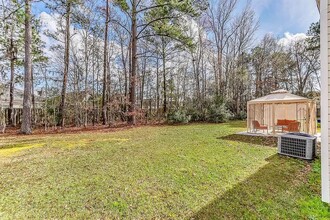 27 Holly Springs Cir in Port Wentworth, GA - Building Photo - Building Photo