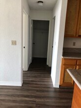 1111 Oxford S Ave, Unit 316 in Los Angeles, CA - Building Photo - Building Photo