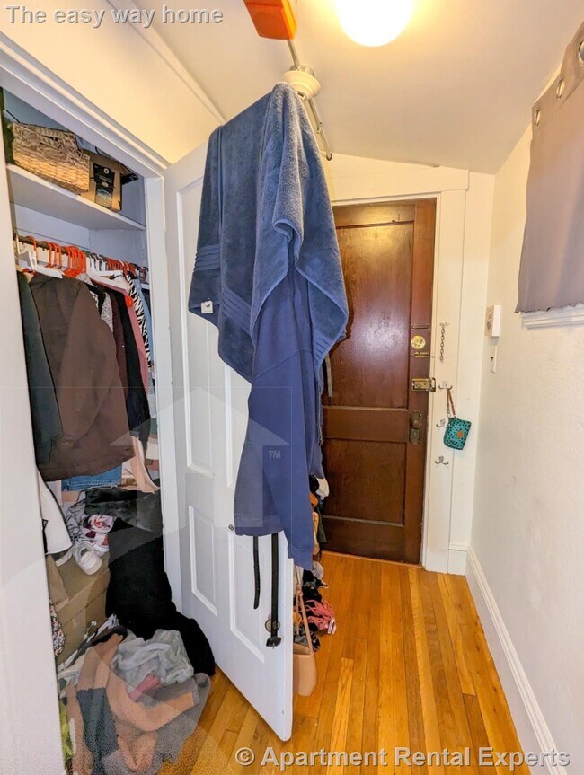 44 Central St in Somerville, MA - Building Photo - Building Photo