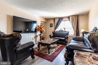 12212 Birchview Dr in Clinton, MD - Building Photo - Building Photo