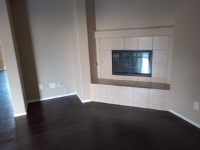 977 Garrett Way in San Jacinto, CA - Building Photo - Building Photo