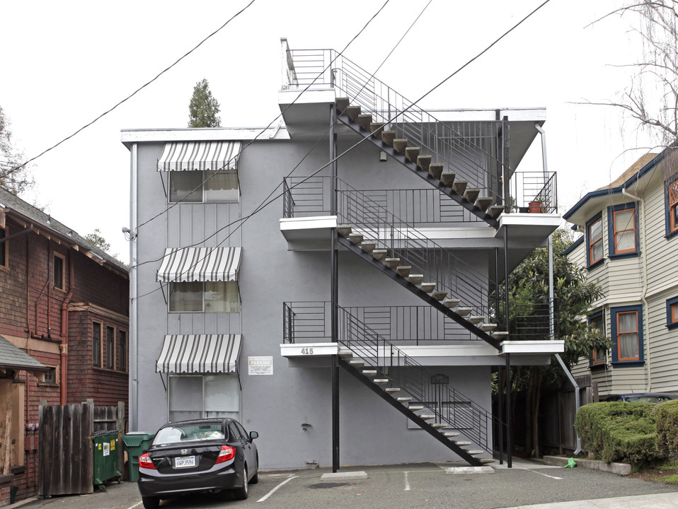 415 Adams St in Oakland, CA - Building Photo