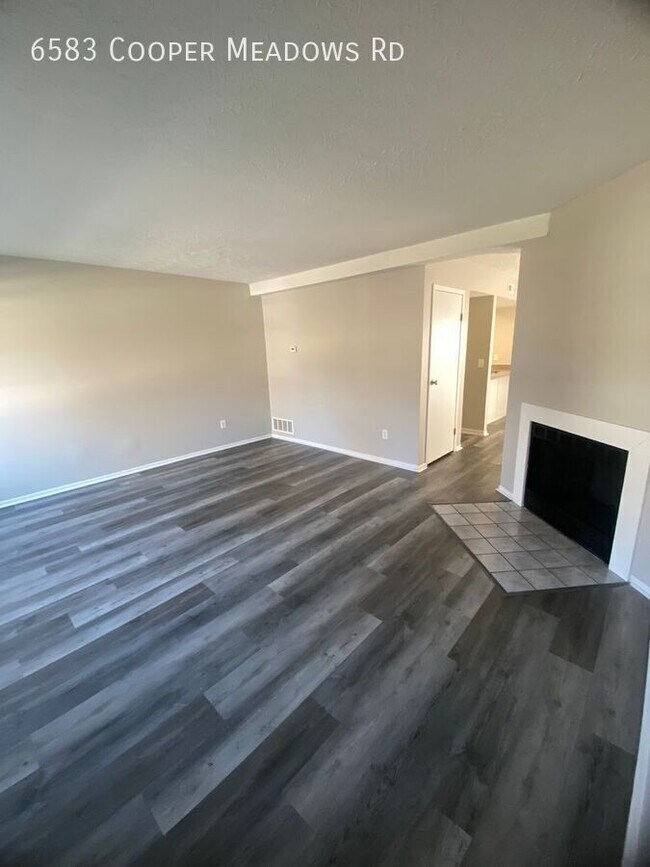 6583 Cooper Meadows Rd in Westerville, OH - Building Photo - Building Photo