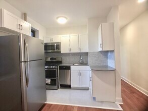 50 Overlook Terrace in New York, NY - Building Photo - Building Photo