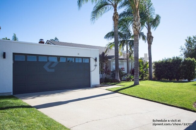 189 Calle Guernica, Unit 2920-11 in San Marcos, CA - Building Photo - Building Photo