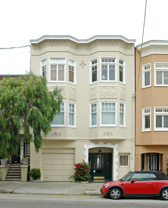 2618 Greenwich St in San Francisco, CA - Building Photo