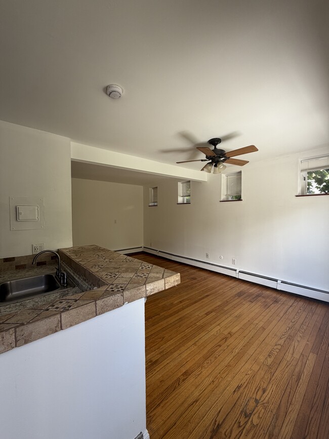 10 N Clover St, Unit 2