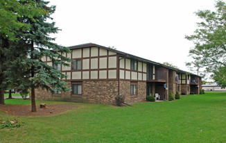 4700-4710 Indian Hills Dr Apartments