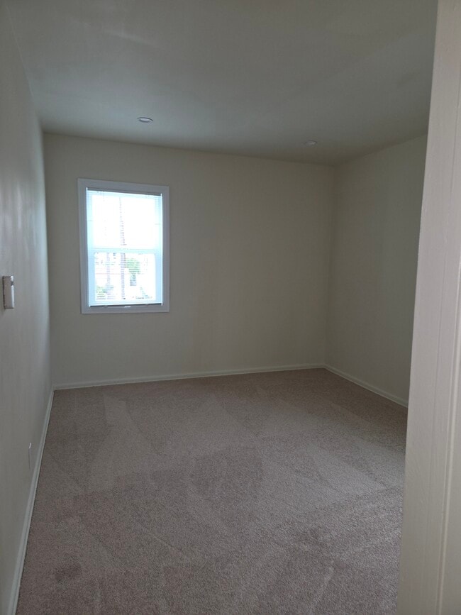150 N Catalina St in Los Angeles, CA - Building Photo - Building Photo