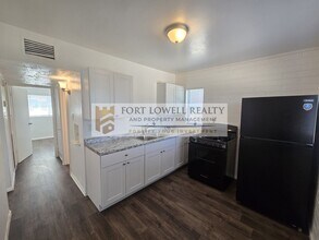 3049 E Proctor Vista in Tucson, AZ - Building Photo - Building Photo