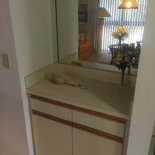 350 Club Cir-Unit -201 in Boca Raton, FL - Foto de edificio - Building Photo