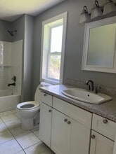 641 W 7th St in Russellville, KY - Building Photo - Building Photo