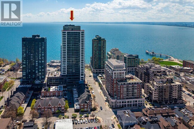 property at 2075 Lakeshore Rd.