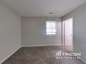 5220 Tamarisk Ct in Indianapolis, IN - Building Photo - Building Photo
