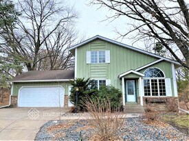 3024 Furness Ct in St. Paul, MN - Building Photo