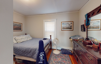 8 Chapman Pl, Unit 2 in Cambridge, MA - Building Photo - Building Photo