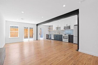 1905 Rockmoor Ave in Austin, TX - Building Photo - Building Photo