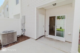 143 Crescent Wy in Little River, SC - Building Photo - Building Photo