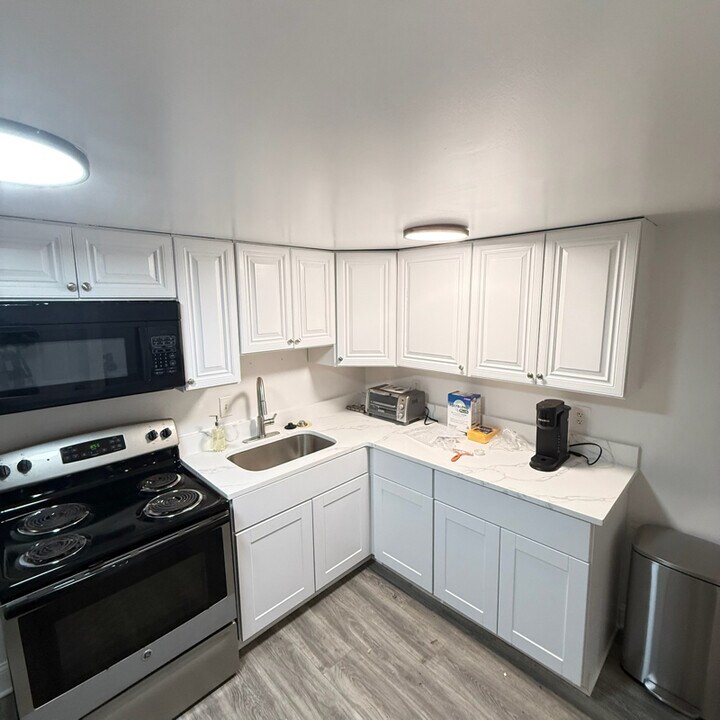 4415 38th St in Brentwood, MD - Foto de edificio