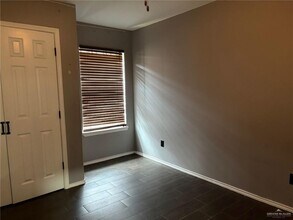 1602 W Harrison Ave in Alton, TX - Building Photo - Building Photo