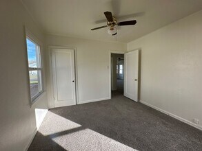 2314 Vine Ave in Klamath Falls, OR - Building Photo - Building Photo