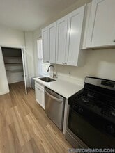 17 Pond St in Boston, MA - Building Photo - Building Photo