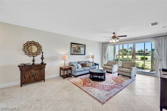 5945 Sand Wedge Ln in Naples, FL - Building Photo - Building Photo
