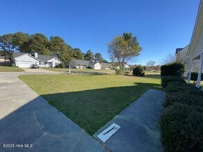 133 Lawndale Ln in Sneads Ferry, NC - Building Photo - Building Photo
