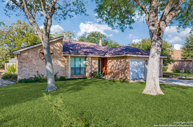 8931 Wellesley Manor Dr in San Antonio, TX - Building Photo - Building Photo