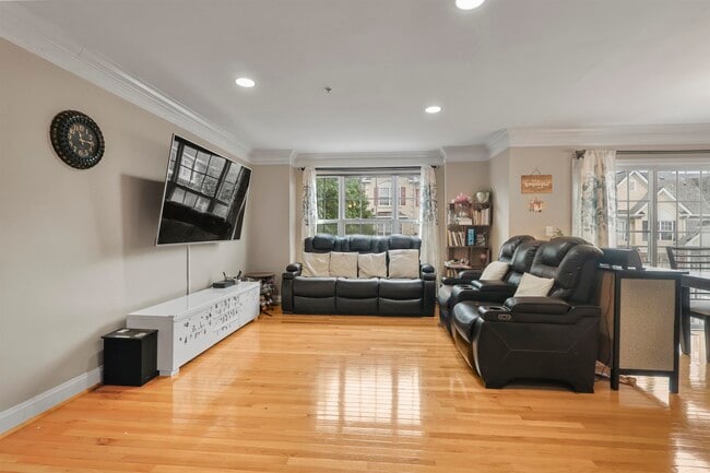 property at 197 Blue Heron Dr