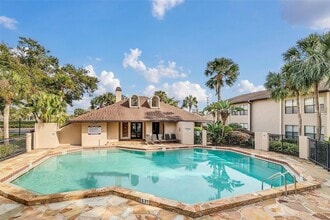 2918 Antique Oaks Cir, Unit #31 in Winter Park, FL - Building Photo - Building Photo