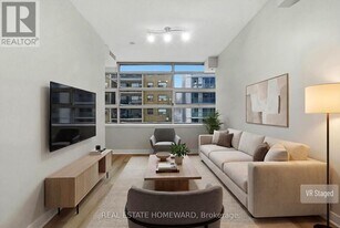 601 Kingston Rd in Toronto, ON - Building Photo