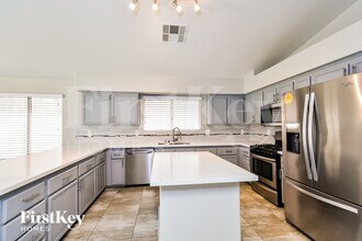 3910 Scotsman Way in North Las Vegas, NV - Building Photo - Building Photo